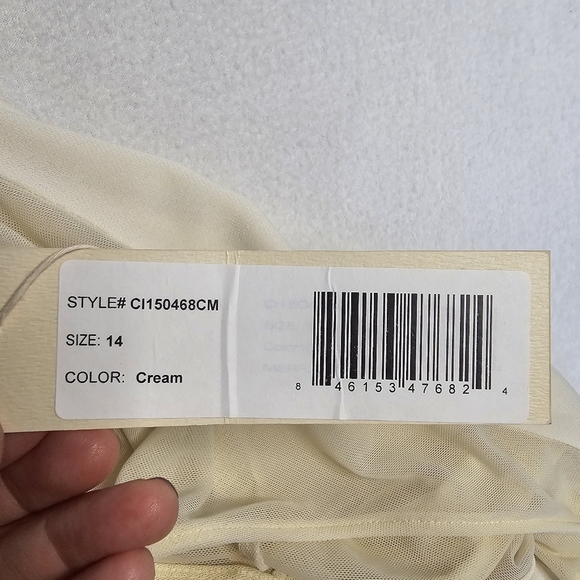 Halston Heritage Sleeve Dress With Sheer Contrast and Side Leg Slit Size 14 New - Picture 16 of 16